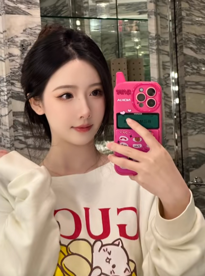 土豪大哥曝光女主播_讲豪宅的主播_