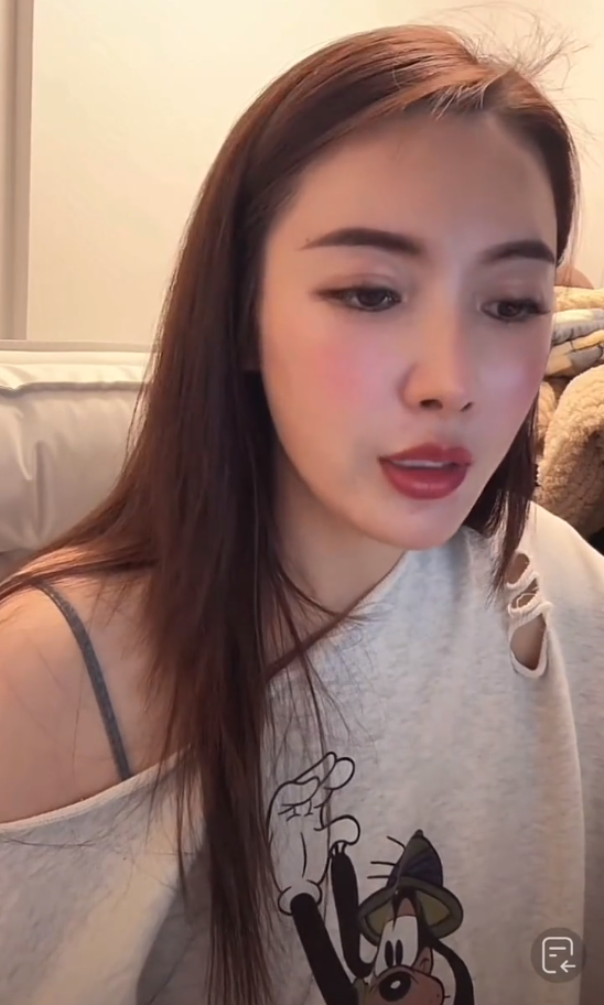 _LV柜姐事件始末，原配女主开直播称正在办离婚，确定柜姐已经离职_LV柜姐事件始末，原配女主开直播称正在办离婚，确定柜姐已经离职