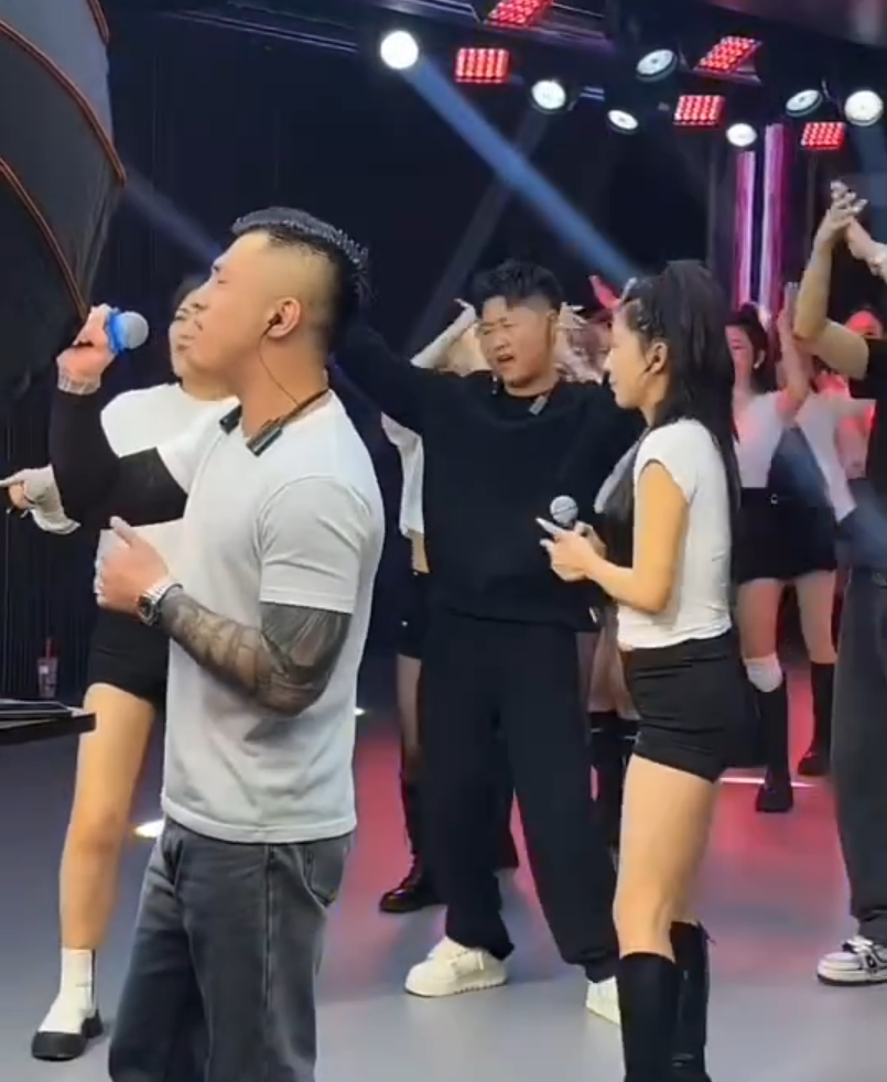 _天佑犀利点评仙洋:身边好人留不住,仙洋承诺绝不会割韭菜_天佑犀利点评仙洋:身边好人留不住,仙洋承诺绝不会割韭菜