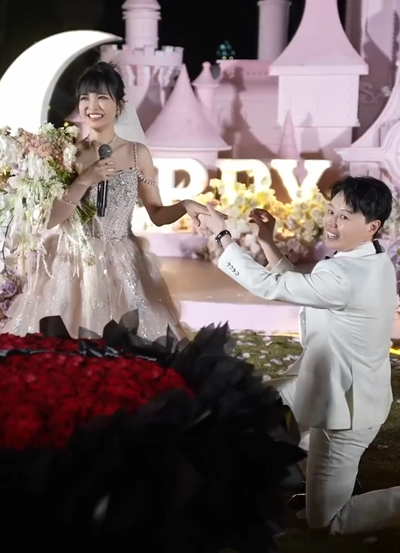 _谁有人气跟谁玩，沈曼玩的就是“无间道”？李则则称本来是喜欢男人，被张大猫掰弯！_谁有人气跟谁玩，沈曼玩的就是“无间道”？李则则称本来是喜欢男人，被张大猫掰弯！