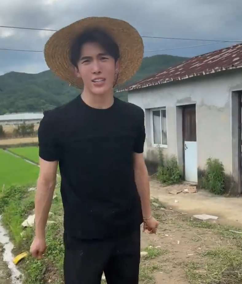 韦雪回应与男友分手，真分手没炒作！韩安冉控诉遭丈夫宋浩然PUA_分手恶作剧的话_