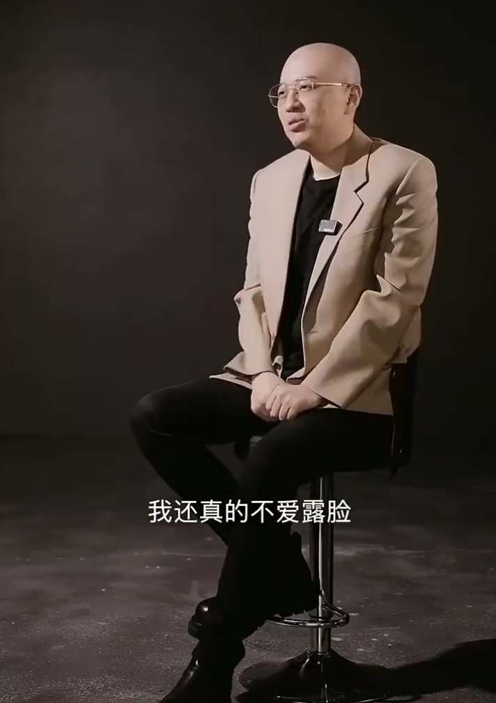 方丈回怼网友：我满嘴脏话却修路捐钱！伽柏力挺刘二狗，为你重启账号！__方丈回怼网友：我满嘴脏话却修路捐钱！伽柏力挺刘二狗，为你重启账号！