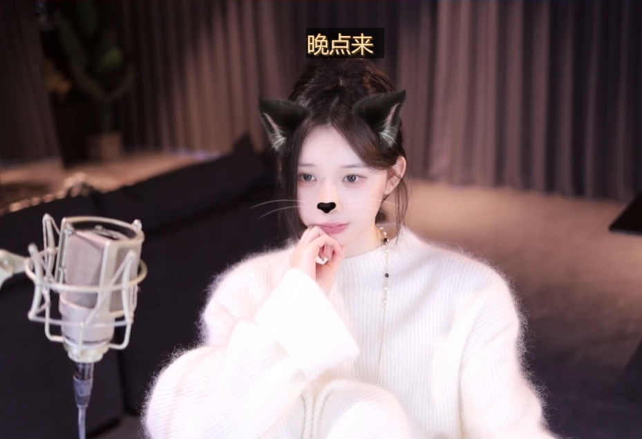 _不如找个老公养我！舞蹈女主播到期后就退网，直播已经挣不到钱了_不如找个老公养我！舞蹈女主播到期后就退网，直播已经挣不到钱了