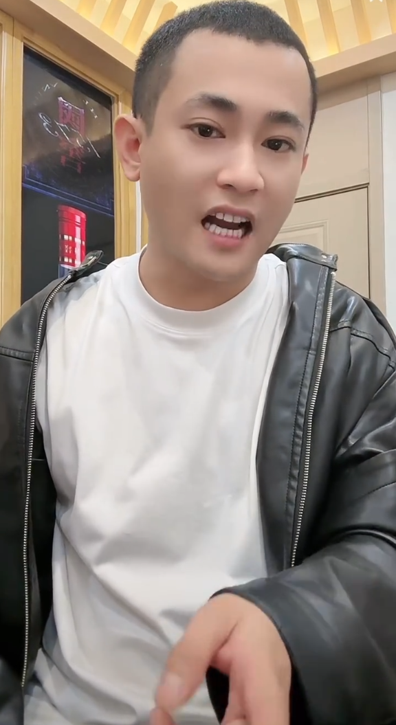 吴迪吐槽开销5000万，招兵买马干“最大公会”！胡闹嘲讽仙家粉丝最没有素质_吴迪吐槽开销5000万，招兵买马干“最大公会”！胡闹嘲讽仙家粉丝最没有素质_