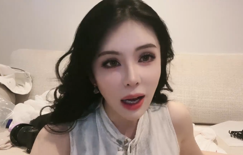 _黑人小伙吐槽_黑人小哥吐槽摊手