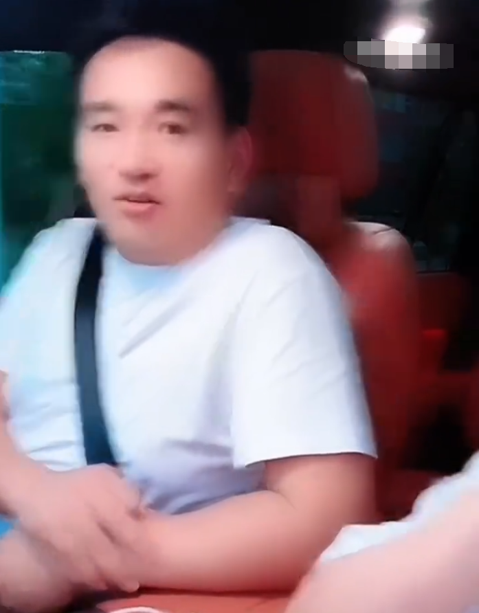 _太原老葛找二驴事件_太原老葛和二驴打架视频