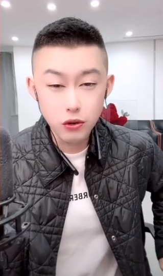 阿厦大老媛专场范四老狗，就举报你了！祁天道低俗直播被举报_阿厦大老媛专场范四老狗，就举报你了！祁天道低俗直播被举报_