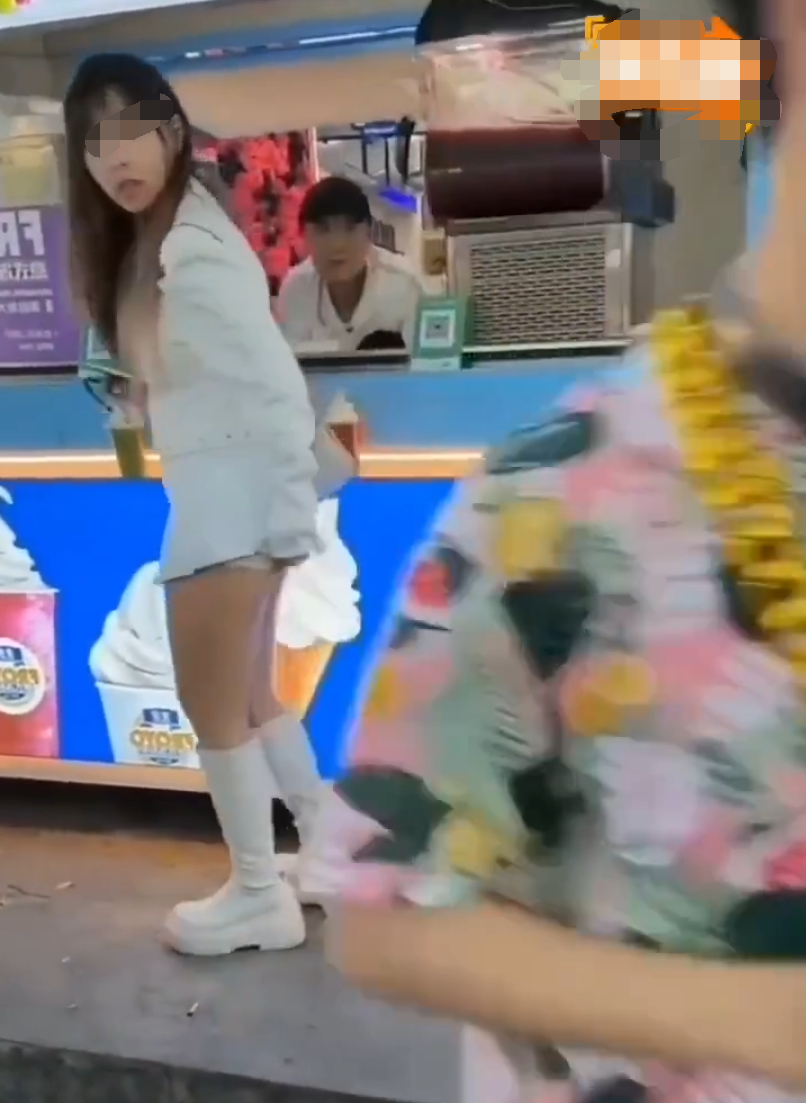 _阿厦大老媛专场范四老狗，就举报你了！祁天道低俗直播被举报_阿厦大老媛专场范四老狗，就举报你了！祁天道低俗直播被举报