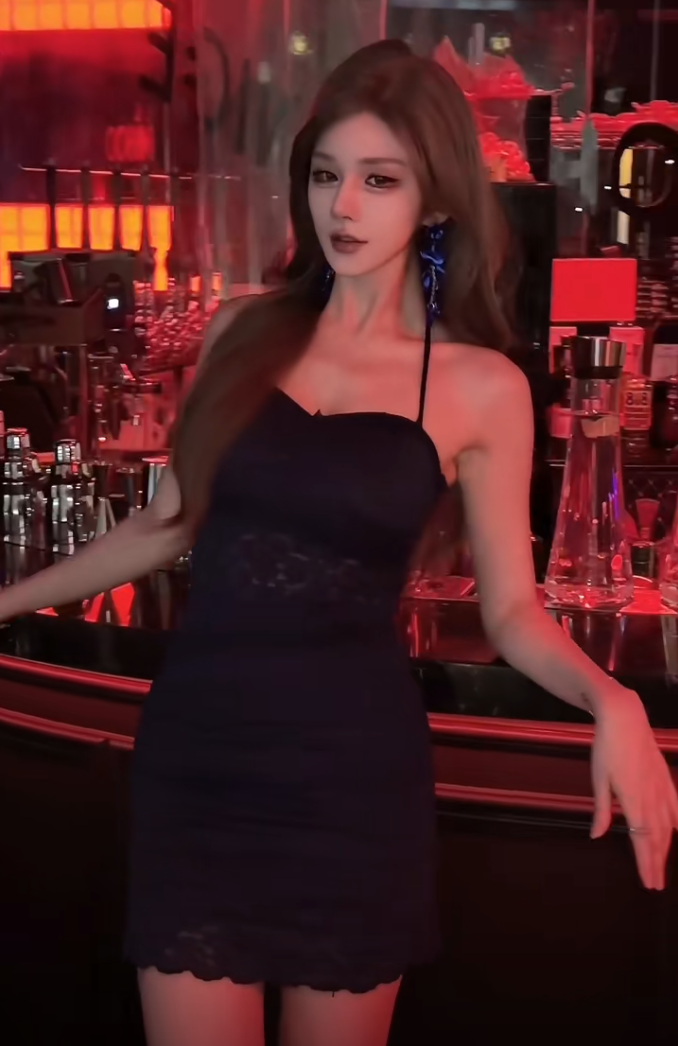 干央视十大美女主播__美女主播洗澡全程直播