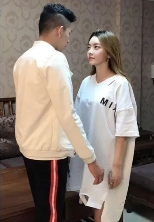 _祁天道跟天佑视频_网红祁天道结婚视频