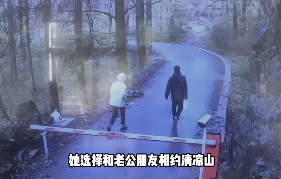 闺蜜互掐__闺蜜大打出手