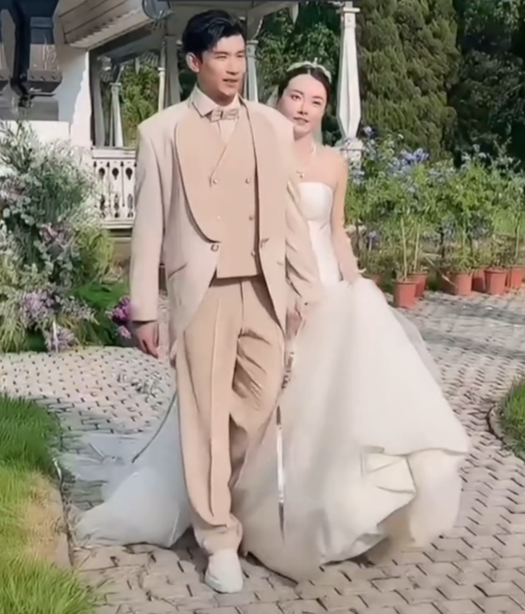 _韩安冉宣布不爱宋浩然：不想再演了？天佑大婚邀约曝光！奶豆傲娇回应当伴郎_韩安冉宣布不爱宋浩然：不想再演了？天佑大婚邀约曝光！奶豆傲娇回应当伴郎