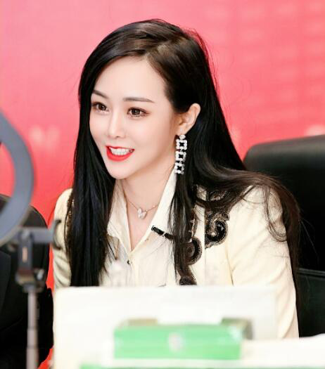 初瑞雪二胎__初瑞雪孕照