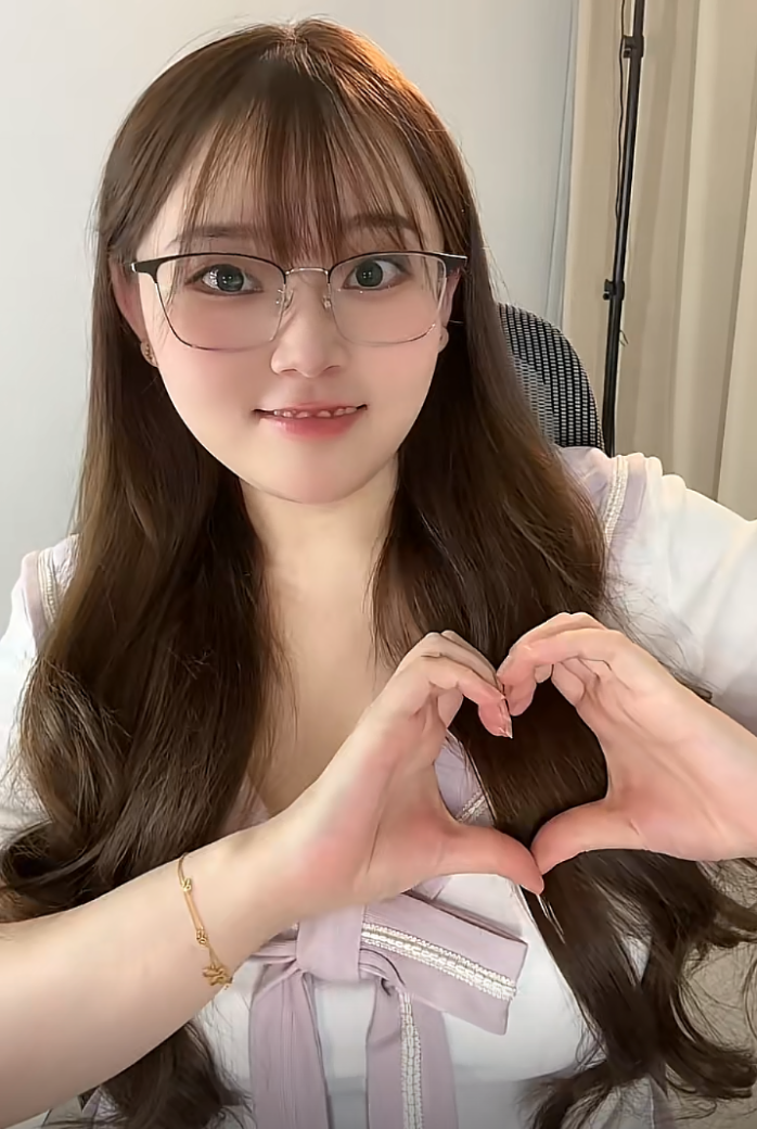 酥酥pk被骂猪__曝刘诗诗生子