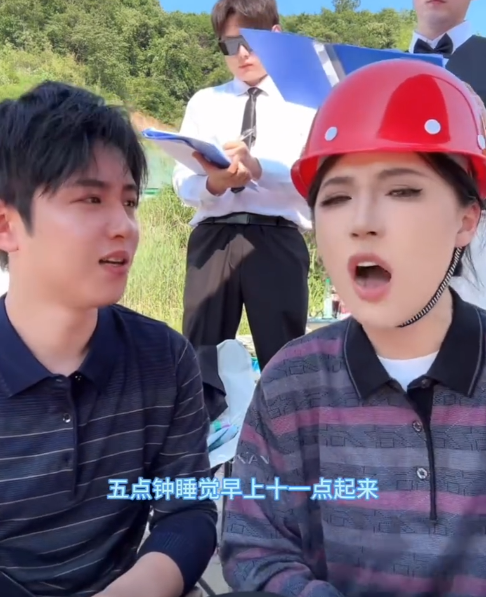 迪士尼公主睡觉__迪士尼公主一天多少钱