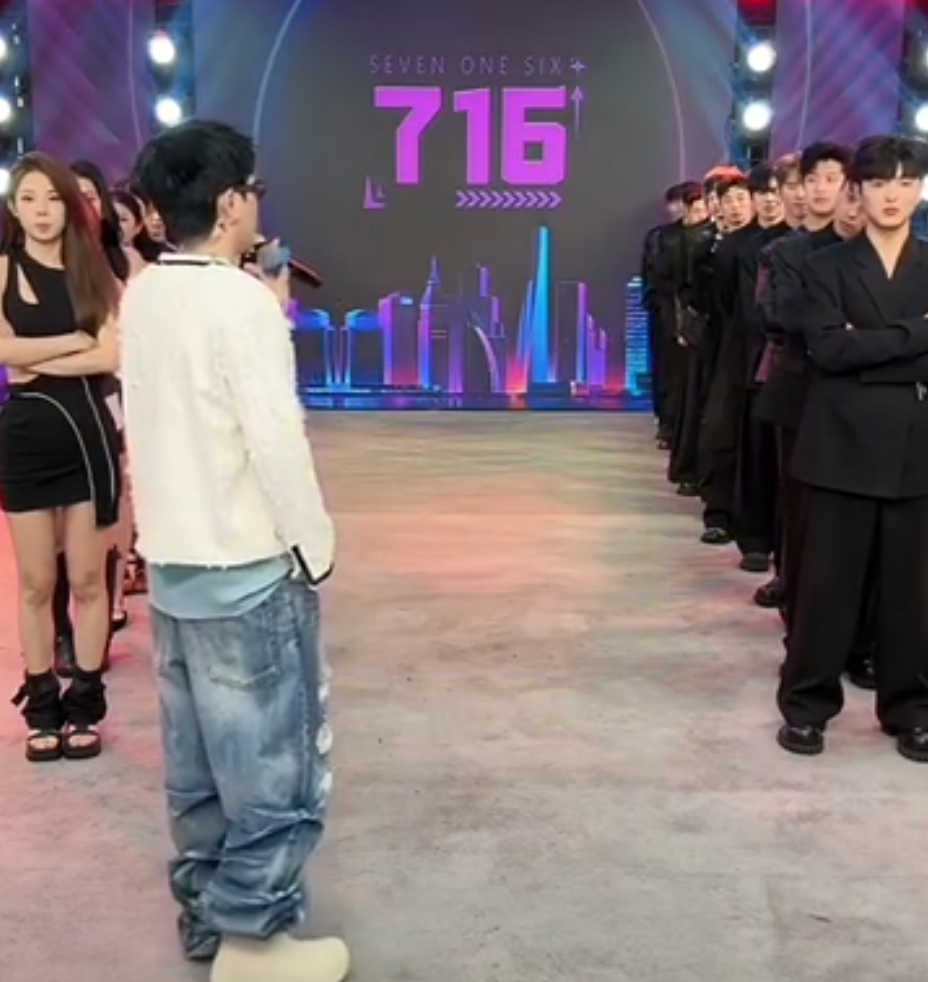 牌牌琦酒吧消费__牌牌琦酒吧