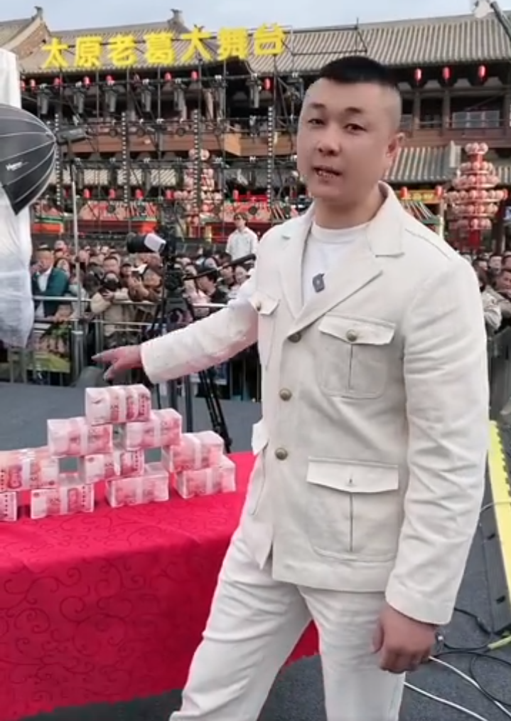 蛋蛋：回来是辛选有4000名员工要养，太原老葛疑似乎强势回应蛋蛋？__蛋蛋：回来是辛选有4000名员工要养，太原老葛疑似乎强势回应蛋蛋？