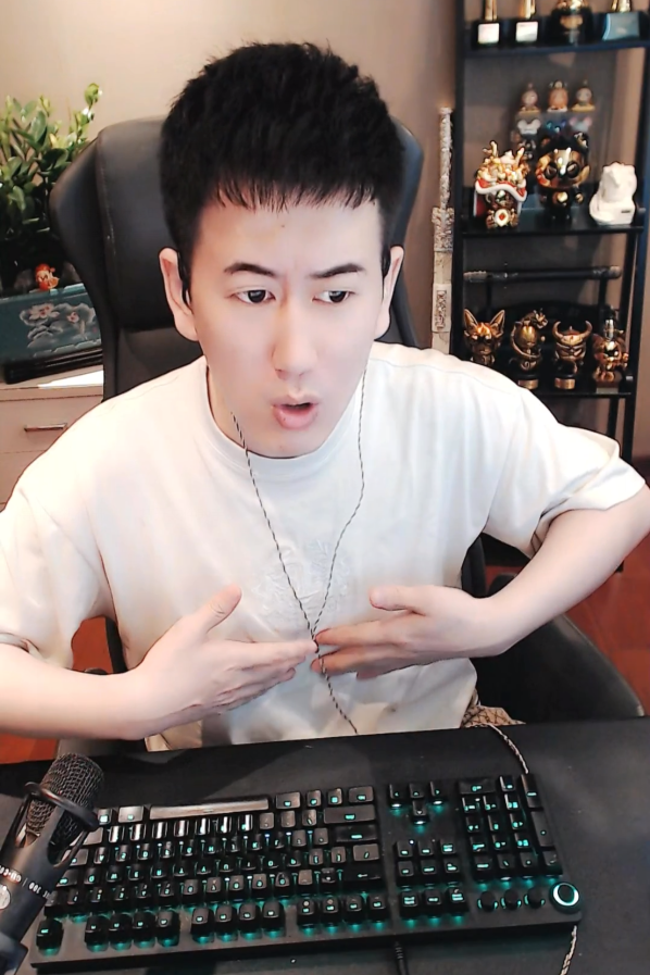 今日头条那个女代言人是谁_今日头条谁代言_