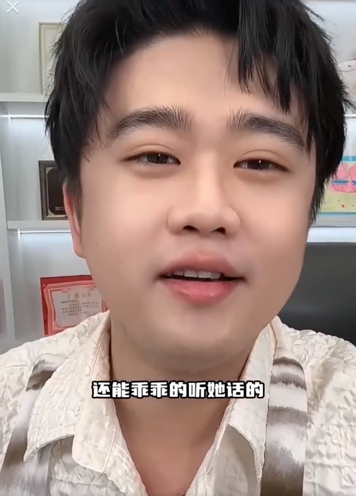 _撒狗粮的聊天记录男女_撒狗粮聊天截图