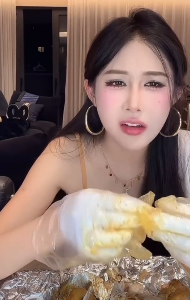 八卦主播啥意思_八卦怒主播丝开始重视粉丝了吗_