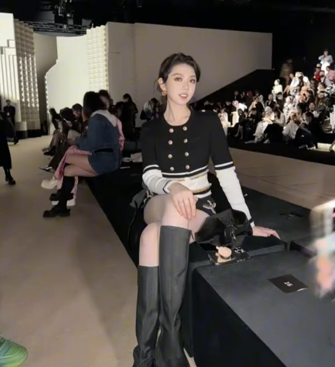 女网红猫一杯永久封禁，“秦朗”巴黎丢寒假作业系编造，已被行政处罚_女网红猫一杯永久封禁，“秦朗”巴黎丢寒假作业系编造，已被行政处罚_