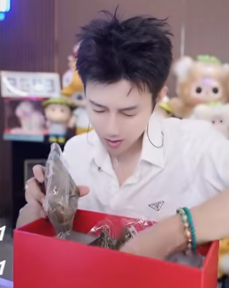 _曾被嘲大舌头，利哥：诋毁我的终将仰望我，阿哲豪掷几十万为粉丝送端午福利！_曾被嘲大舌头，利哥：诋毁我的终将仰望我，阿哲豪掷几十万为粉丝送端午福利！