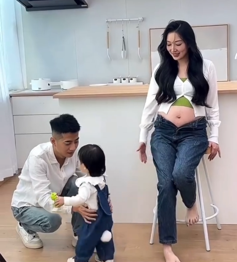 方丈否认6月1号回归，会改变自己沉淀，刘叉叉宣布儿女双全 已经是人生赢家__方丈否认6月1号回归，会改变自己沉淀，刘叉叉宣布儿女双全 已经是人生赢家