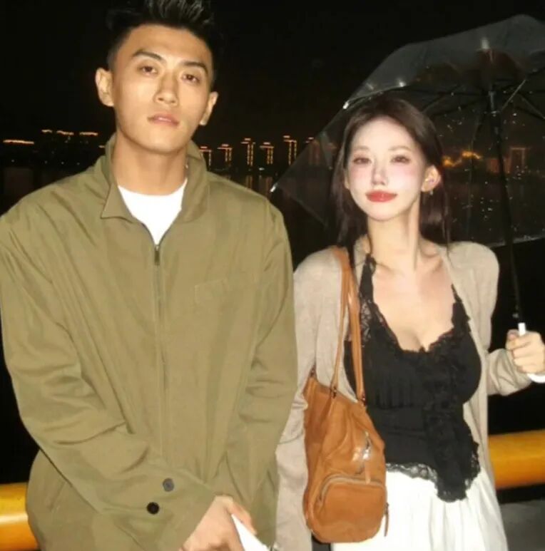 薛褀个人资料_资深女艺人薛是谁_