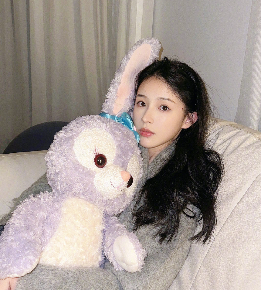 _马眼睛卡通_马眼睛特写