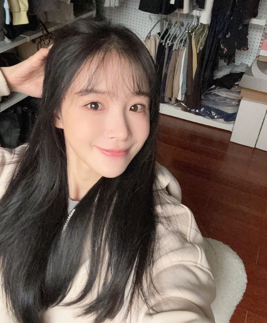 马眼睛特写_马眼睛卡通_