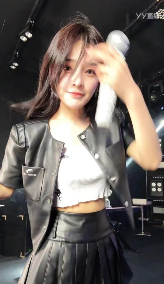 闪闪有多强__闪闪caster