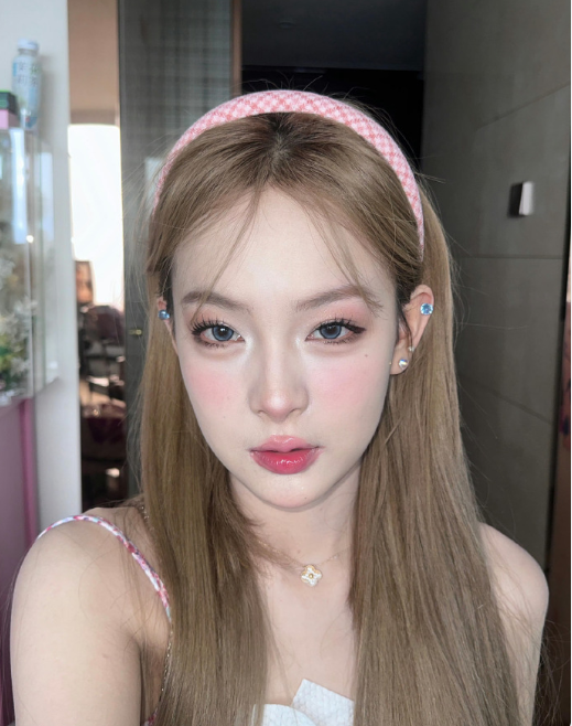 送生日礼物姐姐__生日送礼物给姐姐送什么比较好