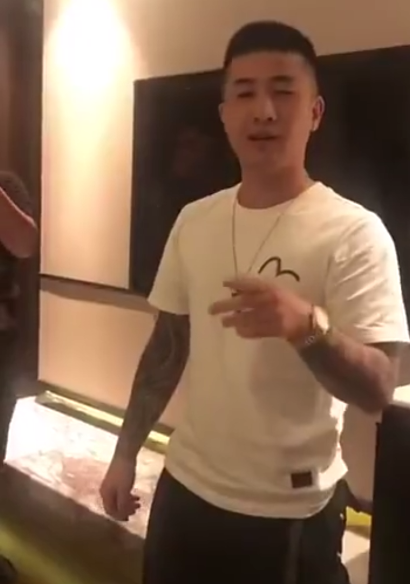 仙洋对“徒弟”不好导致众人叛离，巴扎黑佩服刘二狗能屈能伸，老葛成功辛巴占30%_仙洋对“徒弟”不好导致众人叛离，巴扎黑佩服刘二狗能屈能伸，老葛成功辛巴占30%_