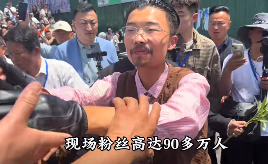 _山东菏泽郭有才爆火，才知有这么多闲人，又是被流量“选中”的人_山东菏泽郭有才爆火，才知有这么多闲人，又是被流量“选中”的人