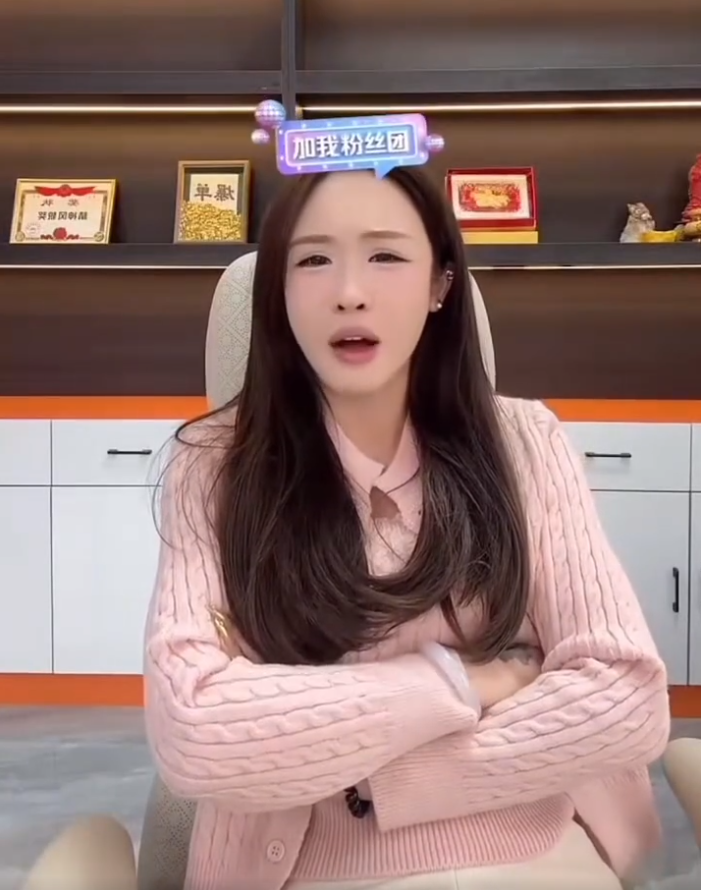 _任权吐槽薛小婉需求大，拿枸杞当饭吃，黑暗萝莉大美自称佛系没有野心_任权吐槽薛小婉需求大，拿枸杞当饭吃，黑暗萝莉大美自称佛系没有野心