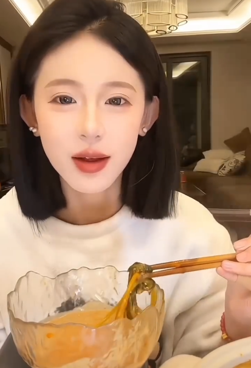 二驴开500万天价签约小炸串遭拒？陈静莹发文，女人别围着男人转_二驴开500万天价签约小炸串遭拒？陈静莹发文，女人别围着男人转_