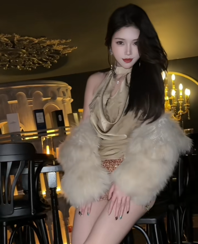 _主播豪豪怎么了_央视曝最美实习主播