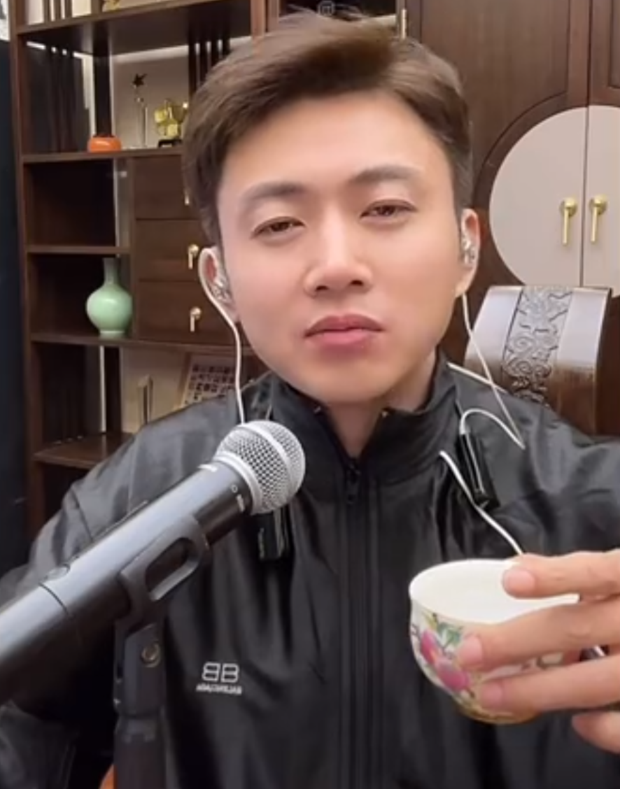 刘二狗“锁流”不参加任何活动，浩南和仙洋曾为了吴迪争风吃醋？_刘二狗“锁流”不参加任何活动，浩南和仙洋曾为了吴迪争风吃醋？_