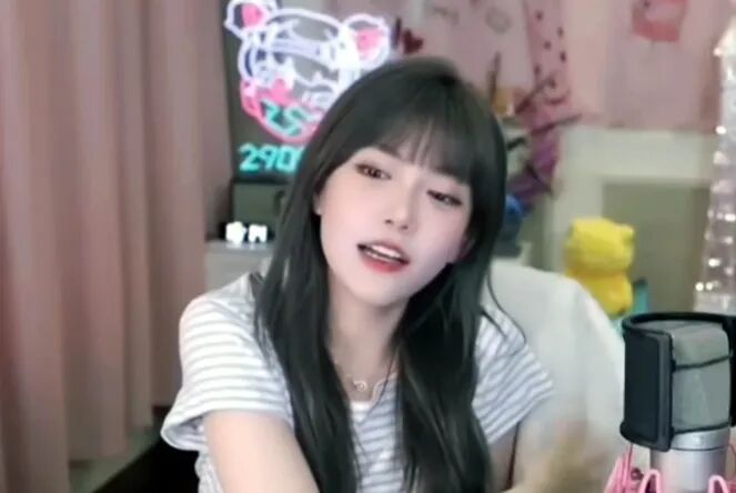 模特身材标准长相标准_单论身材长相大桥ひとみ_