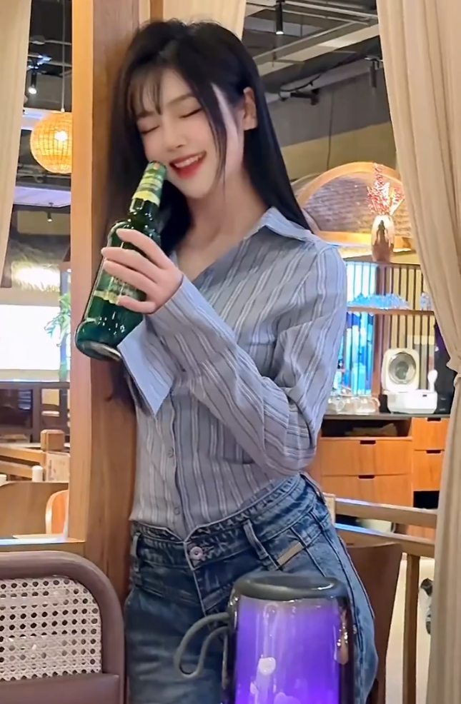 九情统计YY豪刷2000万以上女神豪，赵婧熙为爱奔现神豪胖哥__九情统计YY豪刷2000万以上女神豪，赵婧熙为爱奔现神豪胖哥