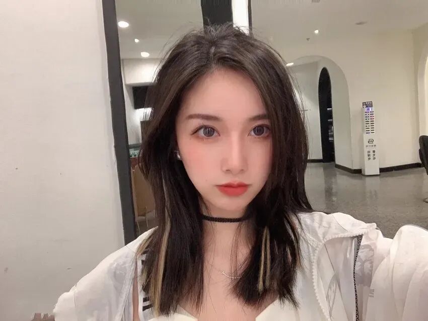 女主播化妆前后对比__娱乐主播妆容