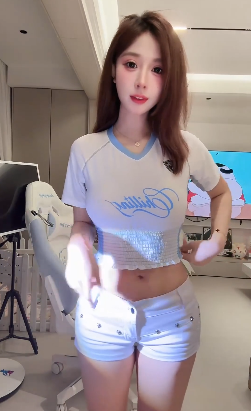 神豪小梵哥怒怼崔阿扎_龅牙哥和茫然弟爆红图文大全_