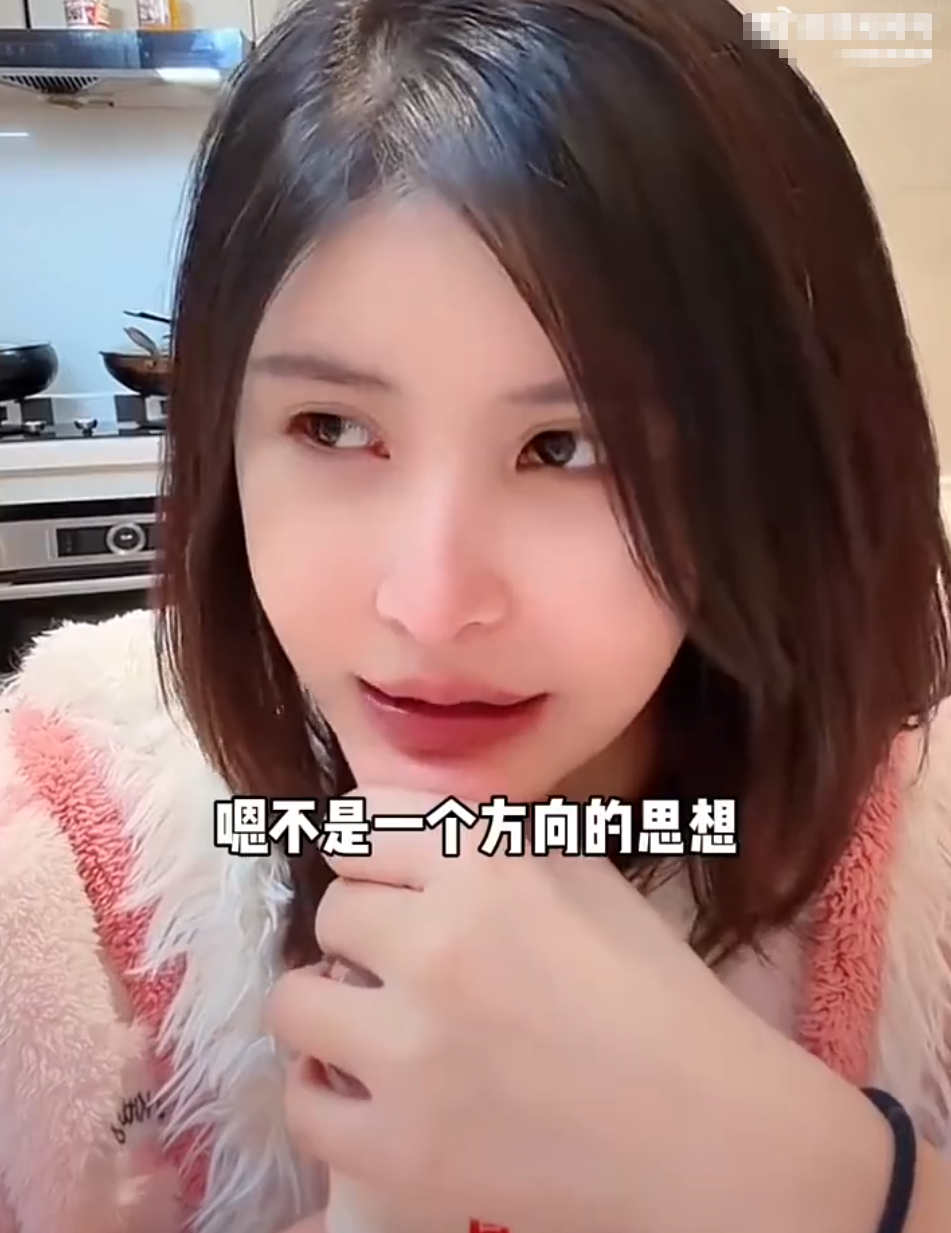 mc天佑辛有志_老舍尊重狗但批评猫_