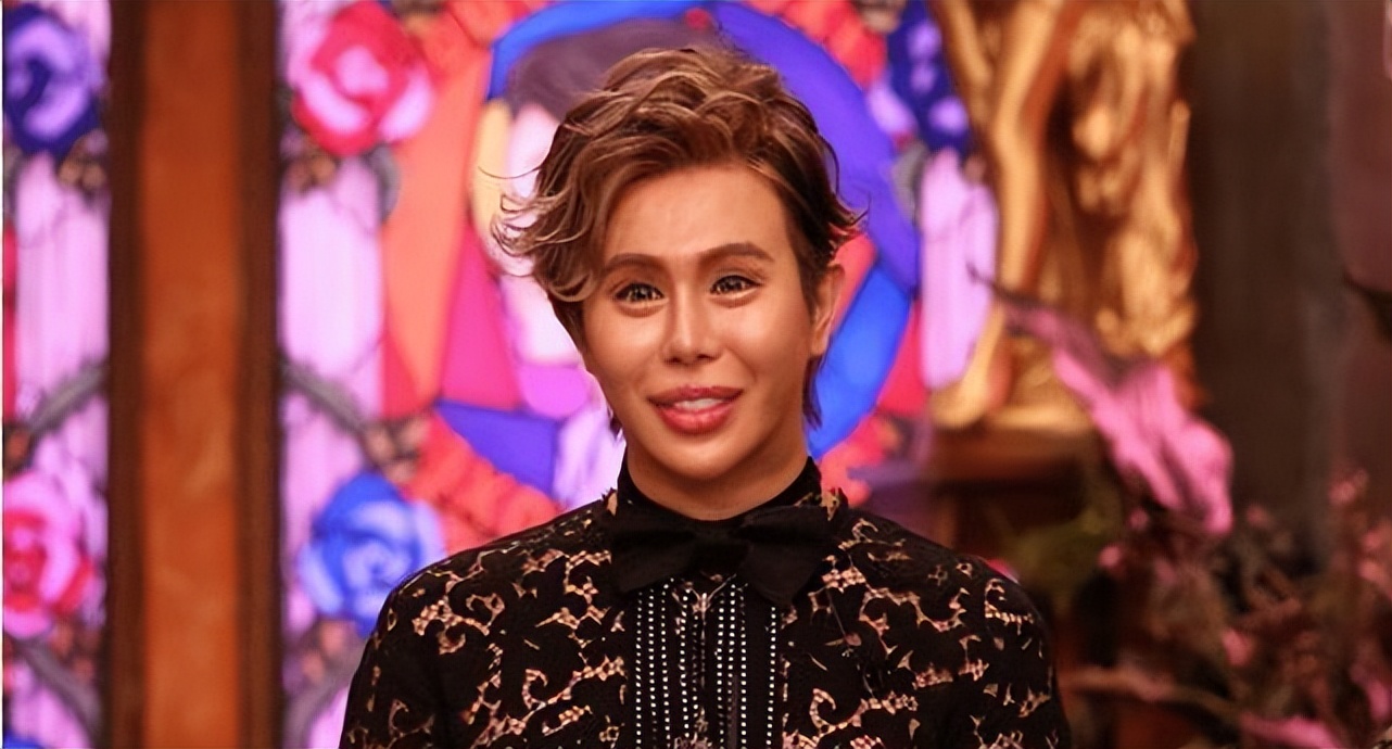 男星面部线条重塑手术_汪东城到底整没整容_中年男星整容后遗症