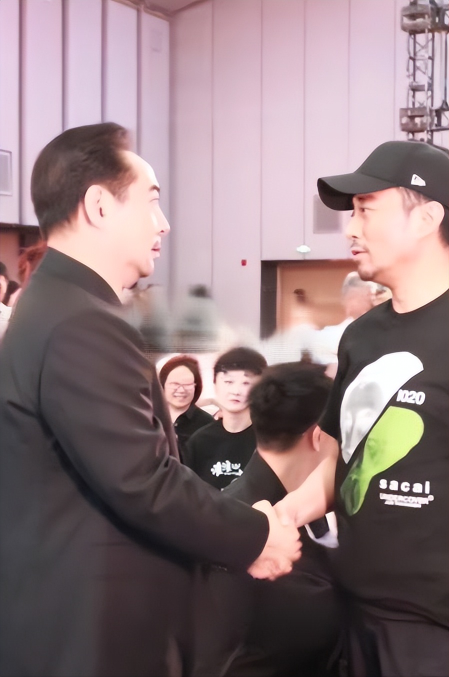 张涵予 62岁 影视圈_张涵予太帅了_张涵予 夫妻 羊梅子