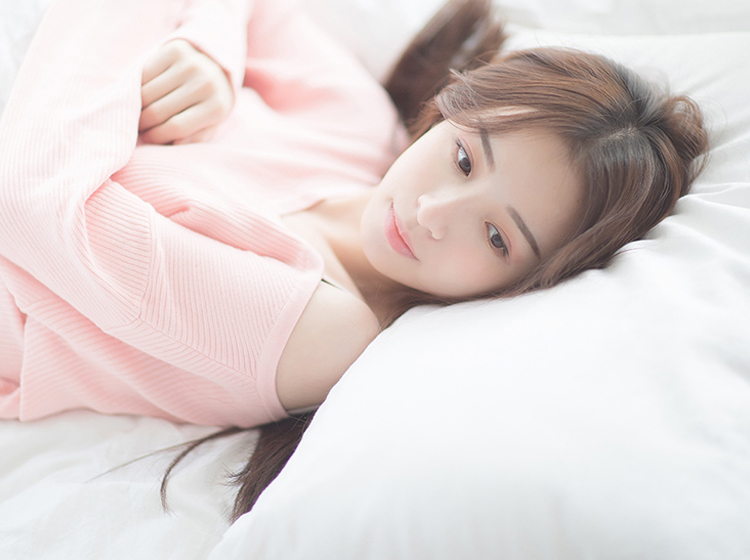 斗鱼人气主播周二珂生活写真照片第3张