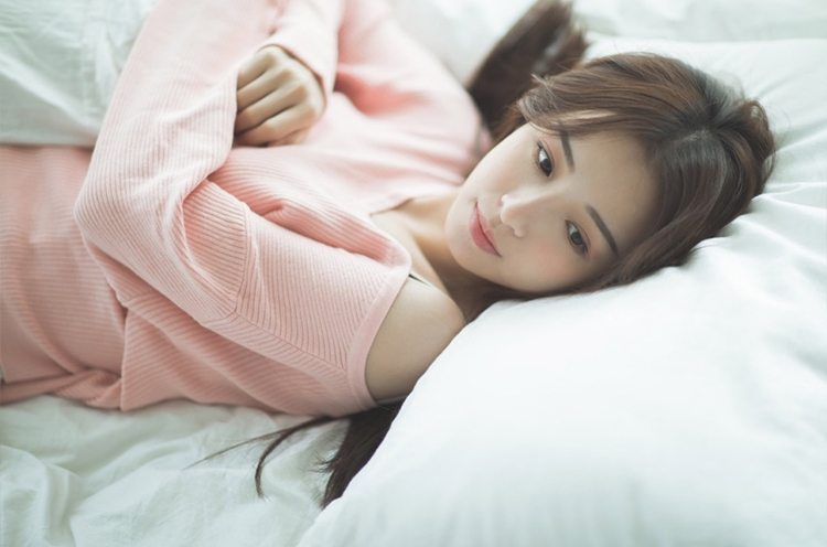 斗鱼人气主播周二珂生活写真照片第5张