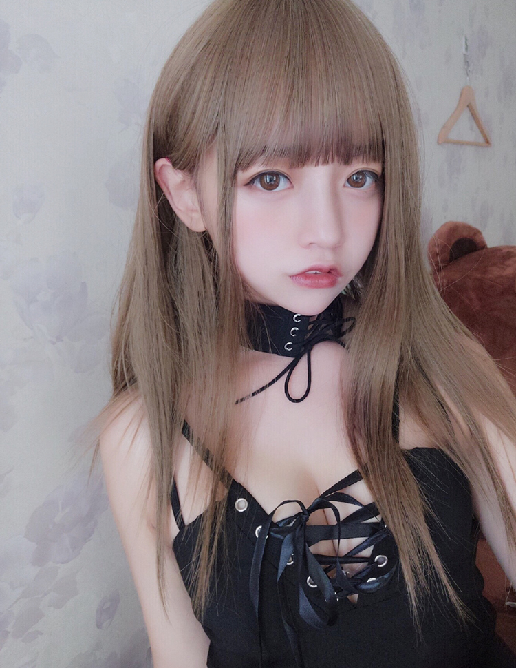 斗鱼二次元主播米线线sama性感写真照第5张