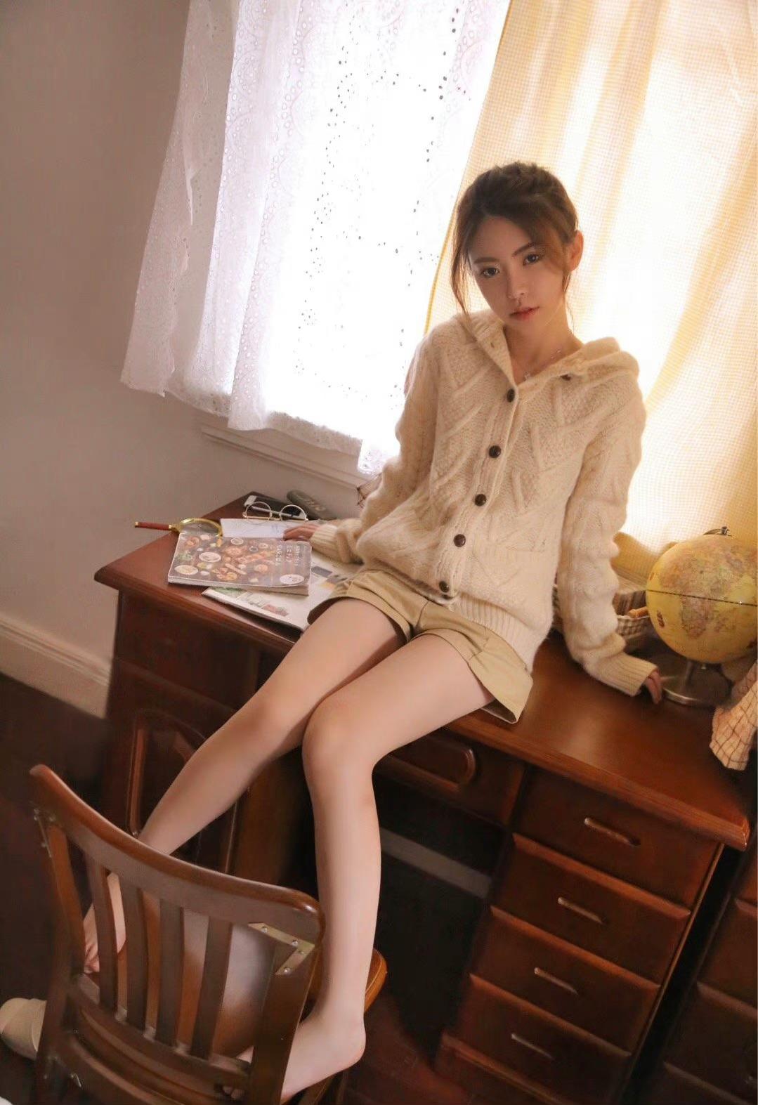 周淑怡-深田咏怡-英雄联盟女主播-甜美性感写真图片第2张