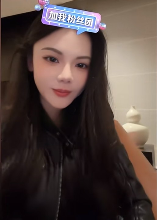 哲领搬离杭州？阿哲一修聚会！没有哲领就没有我！小U哈喊话，爆瓜解约舞帝送主播！(图2)